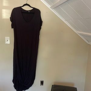 black full length t shirt dress
